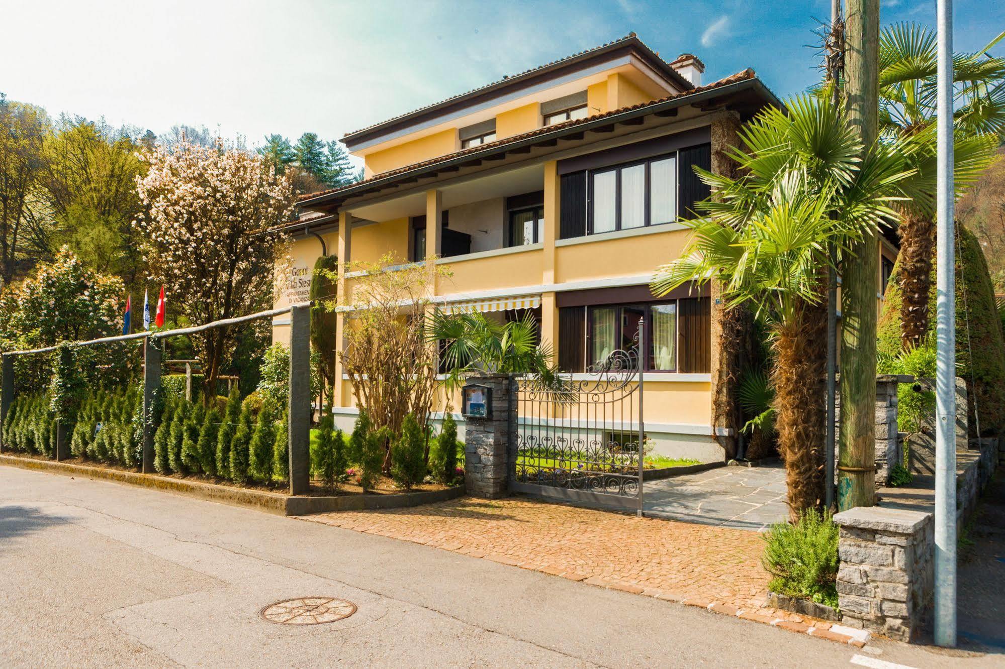 Garni Villa Siesta Park Losone Exterior foto